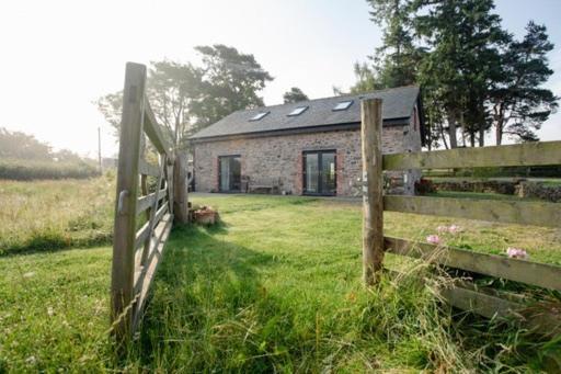 Chic Cottage Near Elan Valley And Builth Wells Llanwrthwl エクステリア 写真